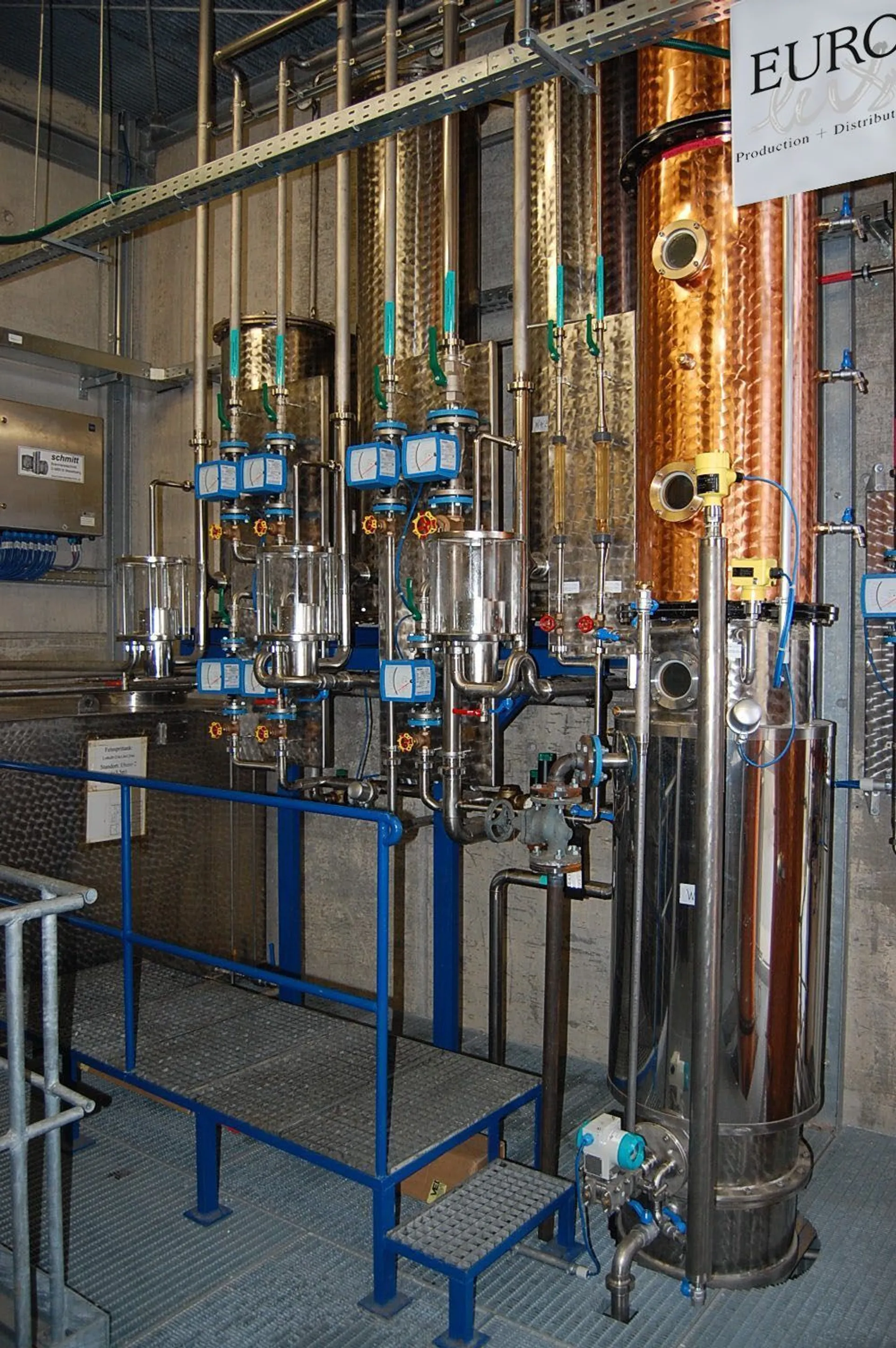 Distillation 15.000 liters/24 hours 96,3 Vol%