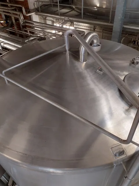17.000 Liter Lagertank isoliert