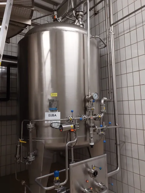 2.454 Liter 2 bar Drucktank Vorpropagator 2 isoliert