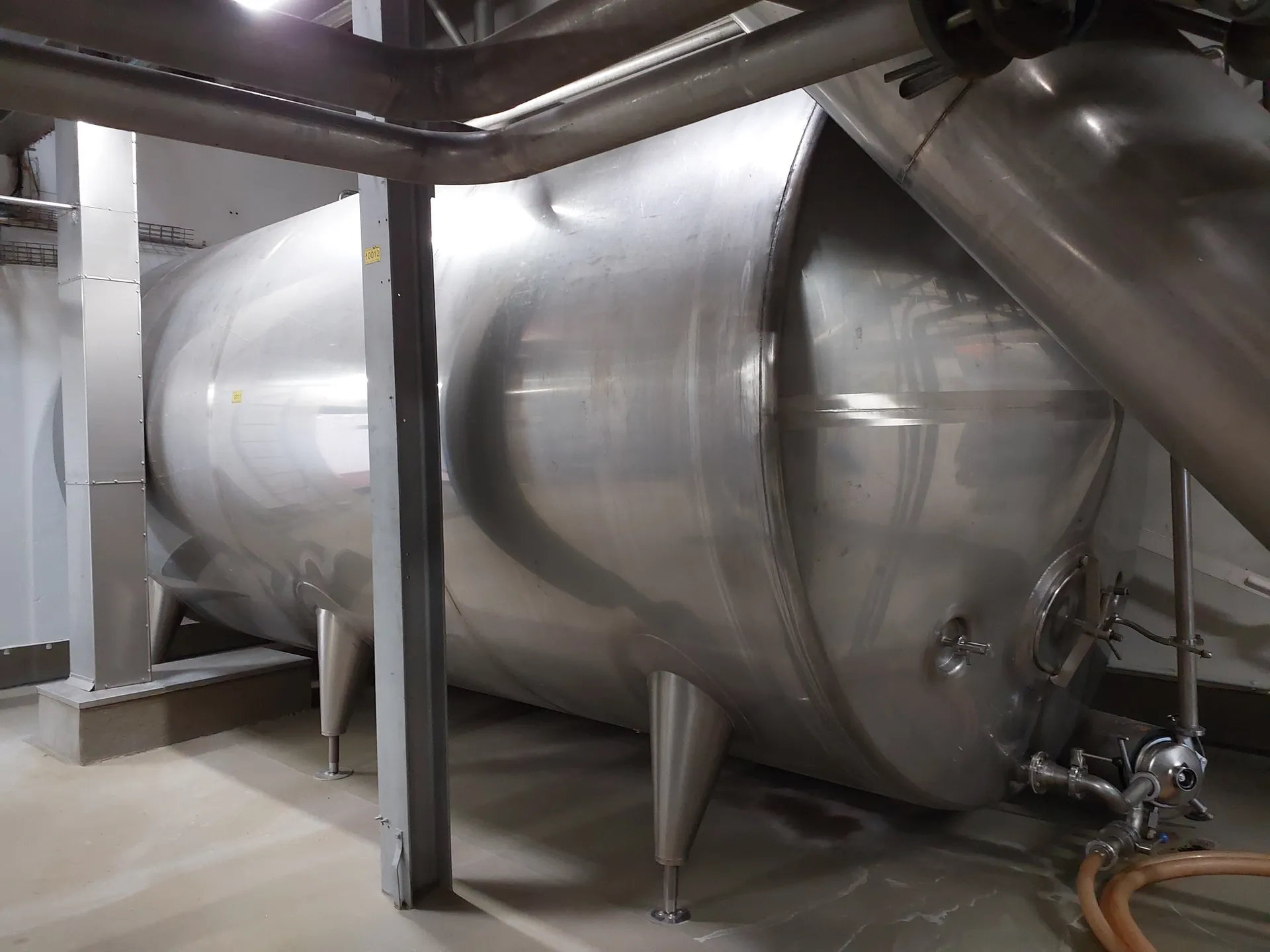 32.000 Liter Lagertank isoliert