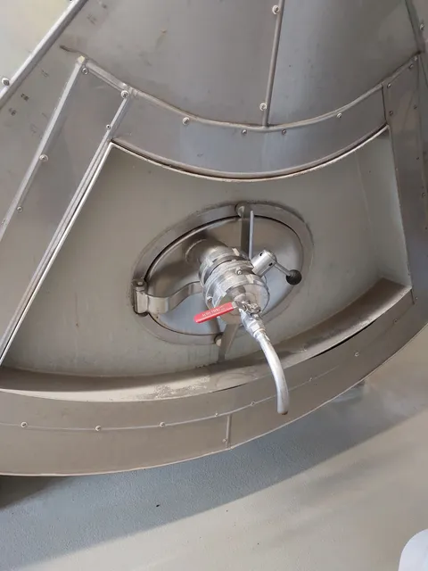 14.000 Liter Glattwassertank isoliert