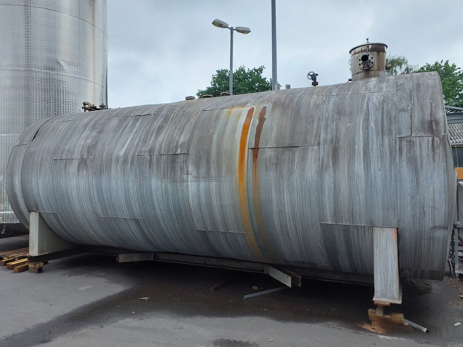 45.000 Liter Drucktank, isoliert, horizontal