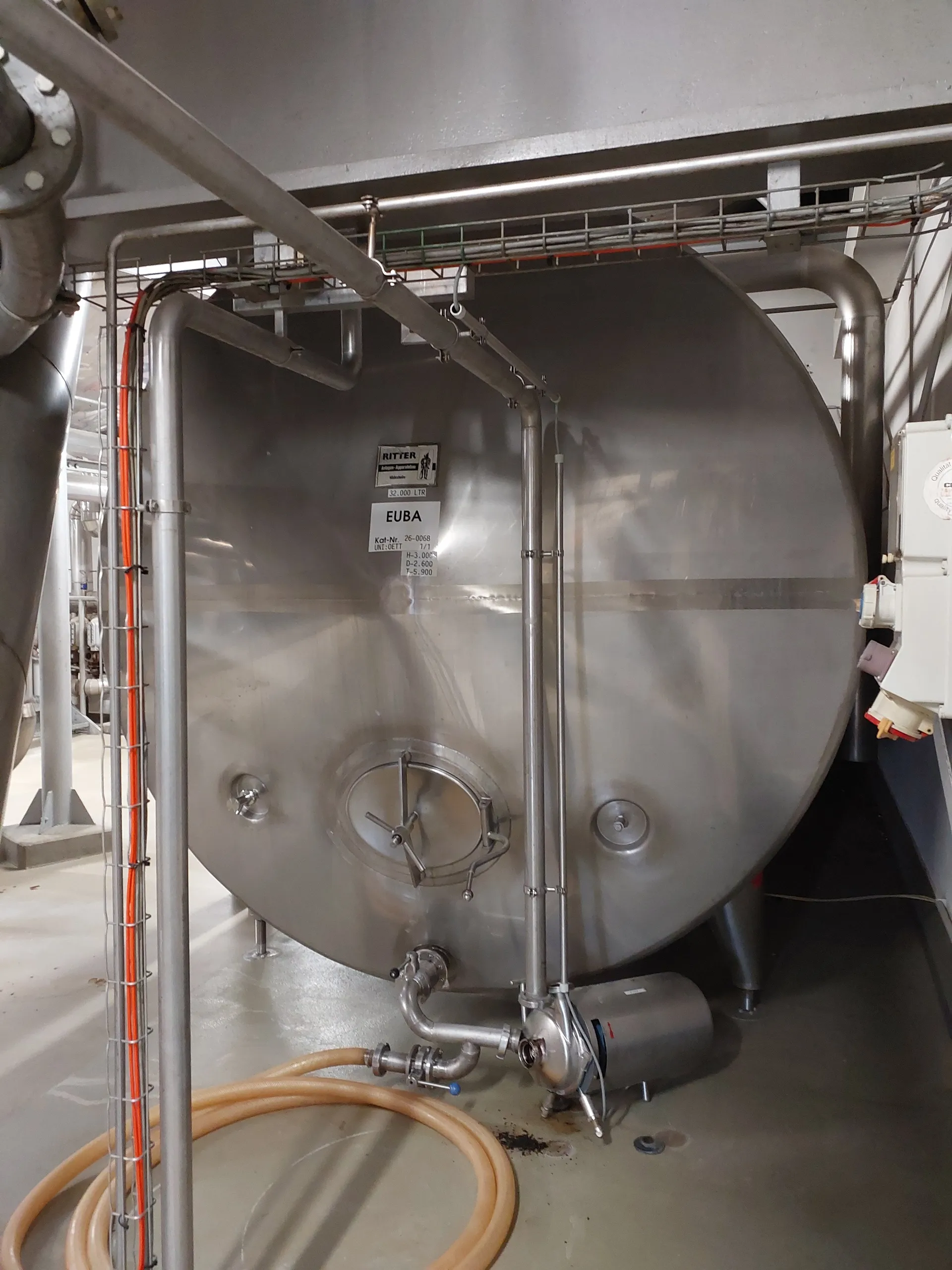 32.000 Liter Lagertank isoliert