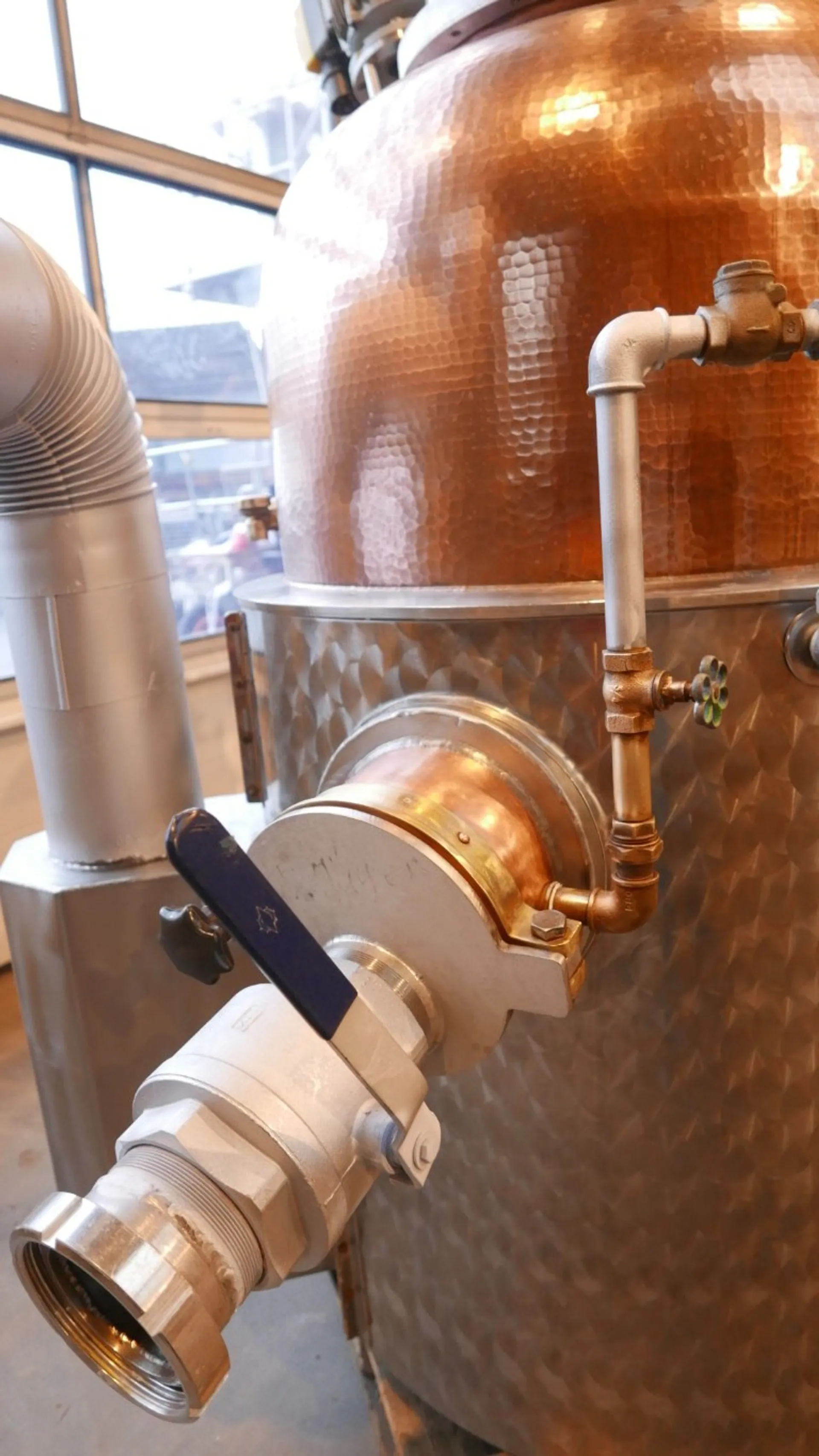 240 Liter Brennkolonne mit Brennkammer und Rührwerk
