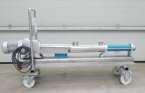 Eccentric spiral pump  Capacity: 8,4 m3/h