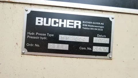 BUCHER HYDRAULIK PRESSE GUYER HP 5000