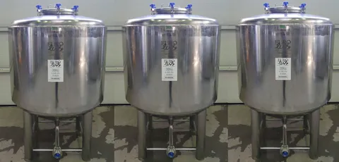1000 Liter Eurolux Beer Tanks / Fermentation Tanks in AISI 304  with Cooling Jacket with Isolation