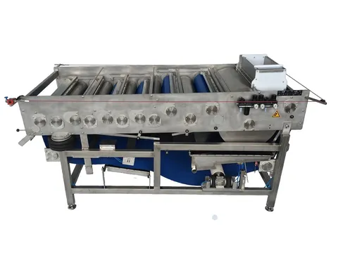 Einbandpresse EB 1004 EL Leistung: 2500 kg/h