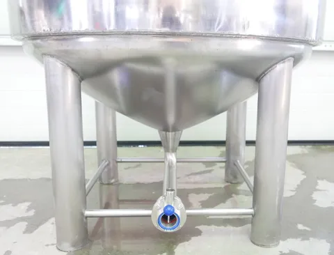 1000 Liter Eurolux Beer Tanks / Fermentation Tanks in AISI 304  with Cooling Jacket with Isolation