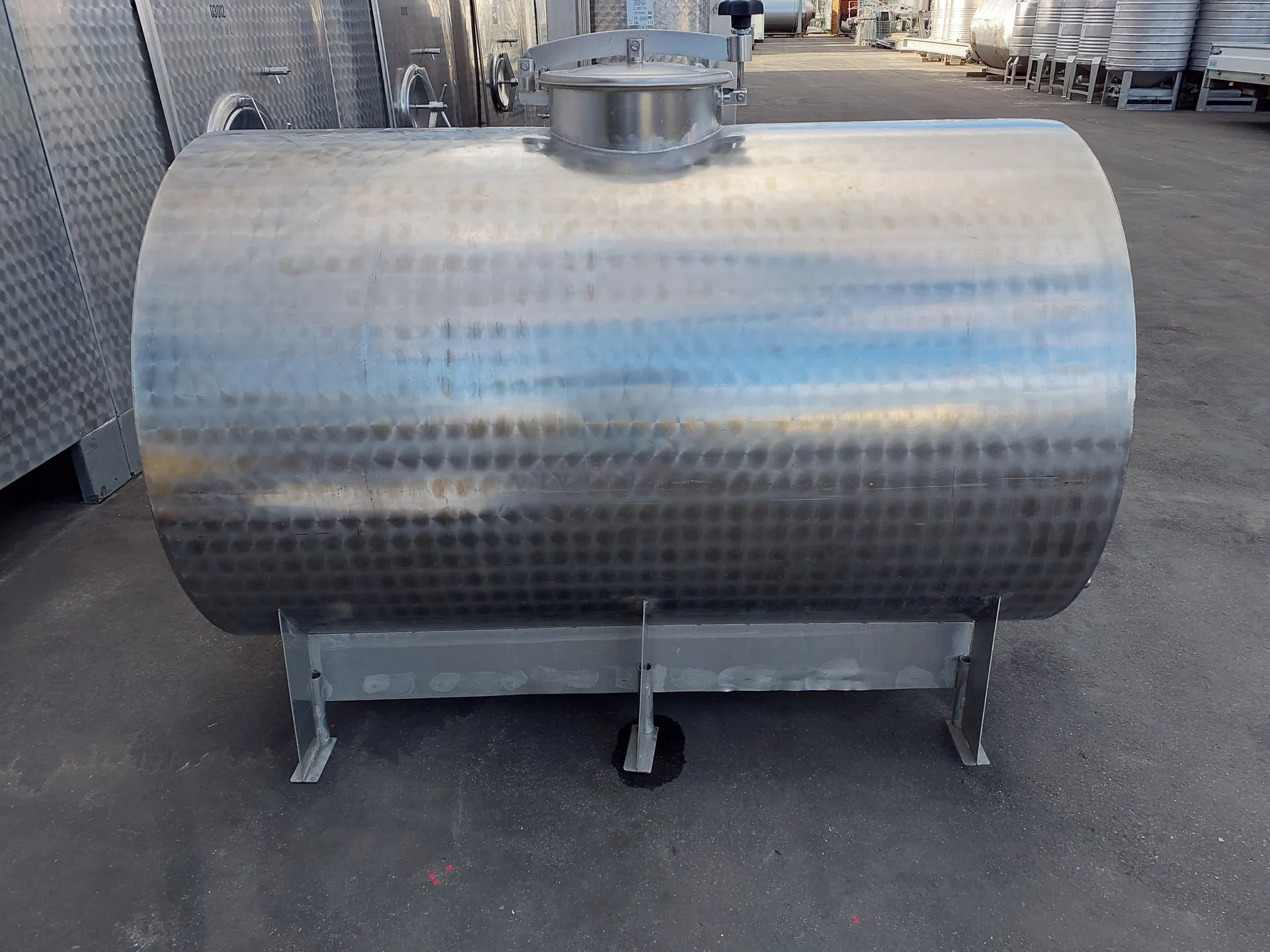 1.140 Liter Lagertank/ Weintank aus V2A