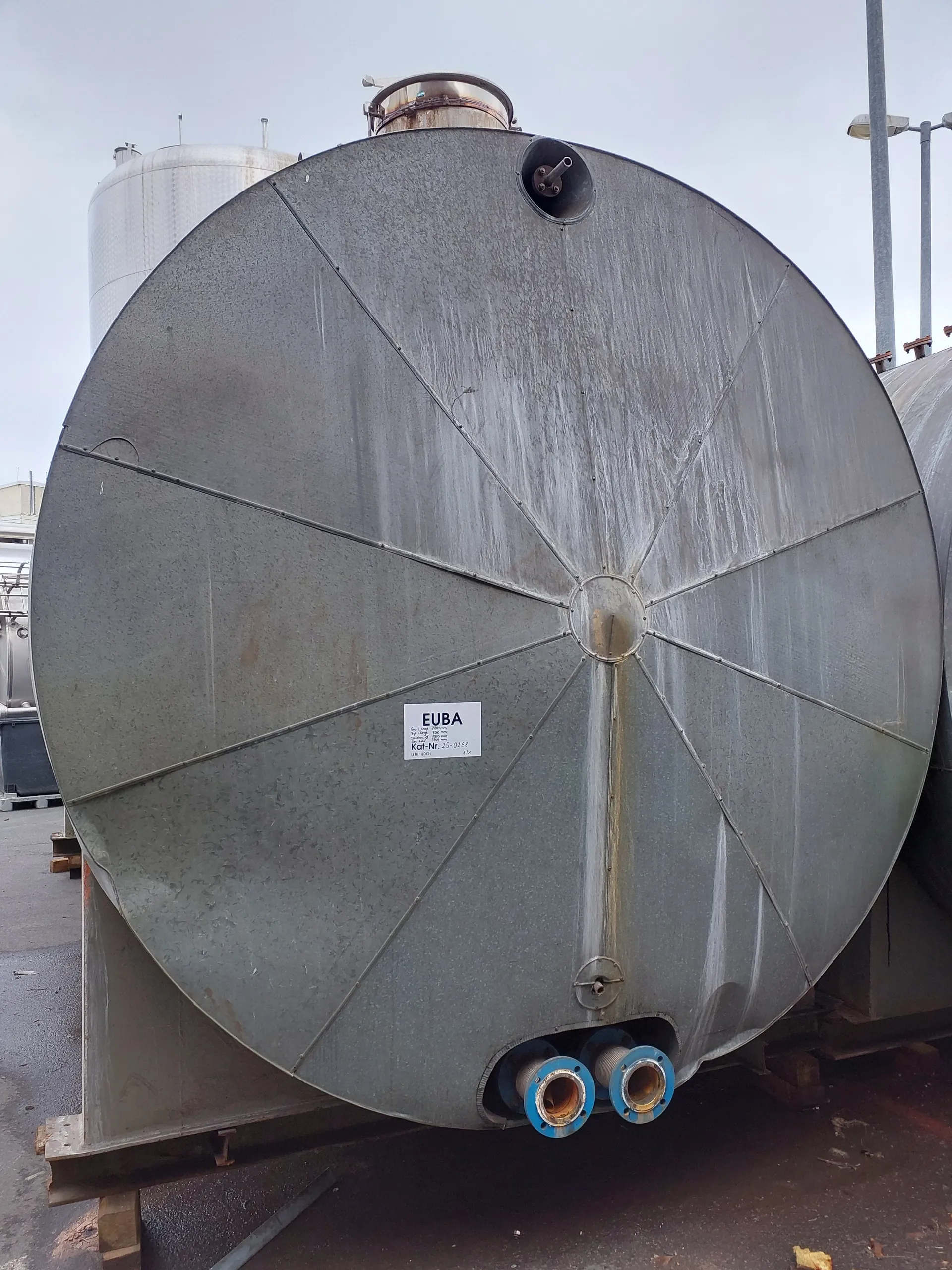 45.000 Liter Drucktank, isoliert, horizontal