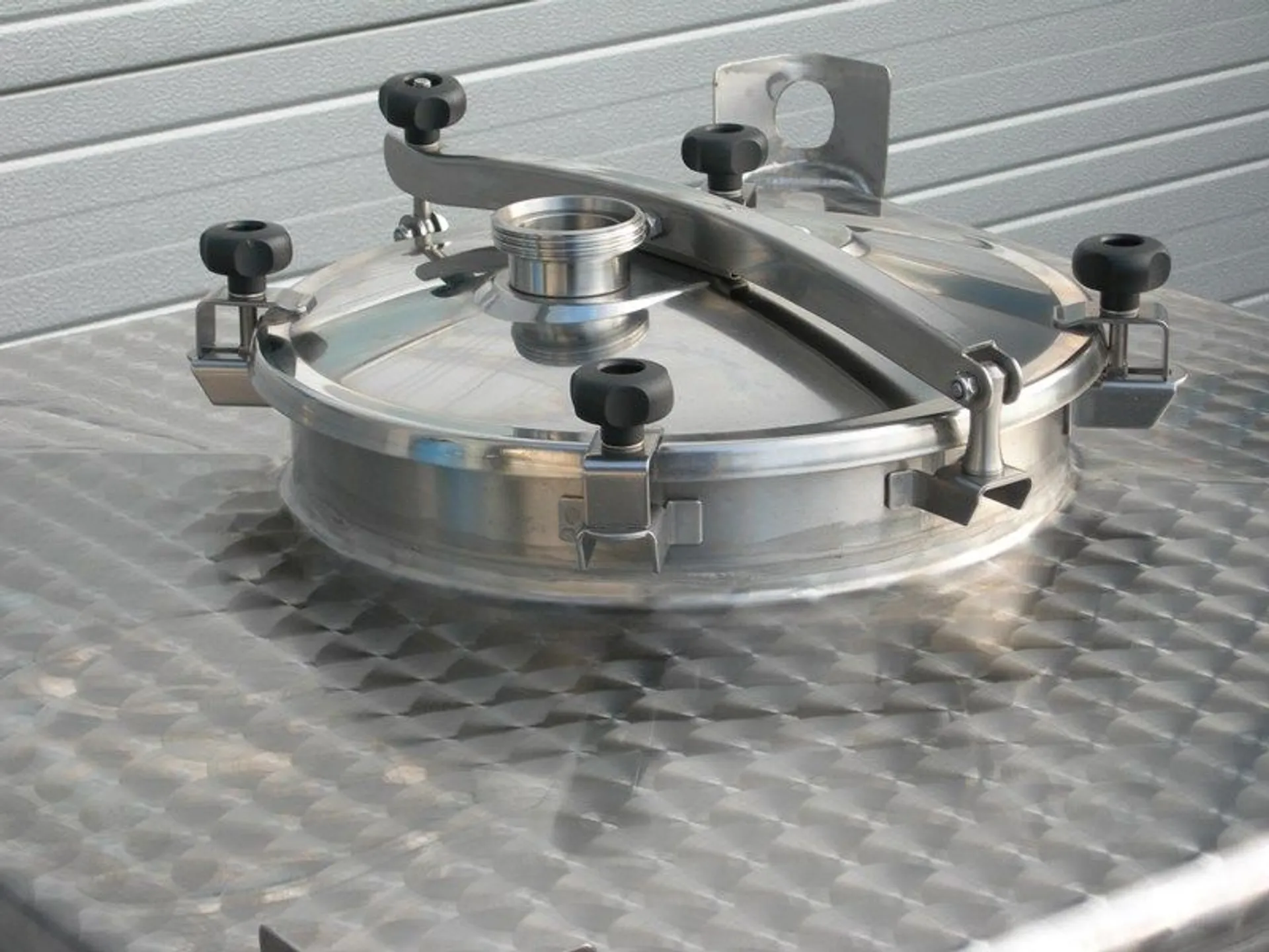 1200 Liter Eurolux Edelstahltank, Transporttank, drucklos  aus V2A