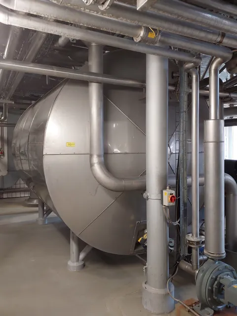 14.000 Liter Glattwassertank isoliert