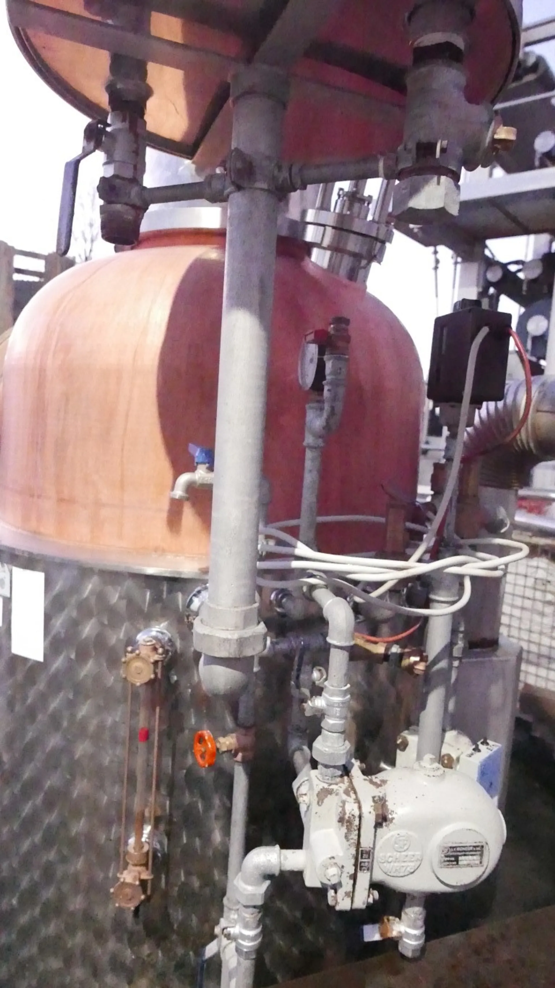 240 Liter Brennkolonne mit Brennkammer und Rührwerk