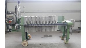 Chamber filter press SCHENK  with pressure via hydraulic with motor