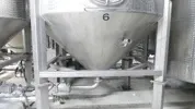 13.000 Liter RIEGER Maische-Rührwerktank mit Paddelrührwerk/Agitatorrührwerk mit seitlichem Strömungsunterbrecher and der Zylinderwand, stehend, V2A
