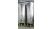 4.095 Liter RIEGER Lagertank/ Weintank mit Flachboden mit 3% Schräge rund stehend aus V2A