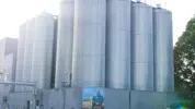 156.000 Liter zylindrisch-konischer Biertank/ ZKT Tank/ Drucktank 1,0 bar / Lagertank stehend rund aus Stahl