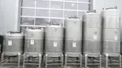 1000 Liter  Lagertank / Biertank / Drucktank  rund aus V2A 