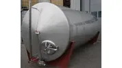 Lagertanks aus V2A  rund liegend auf Lagerschalen  20.000 Liter 