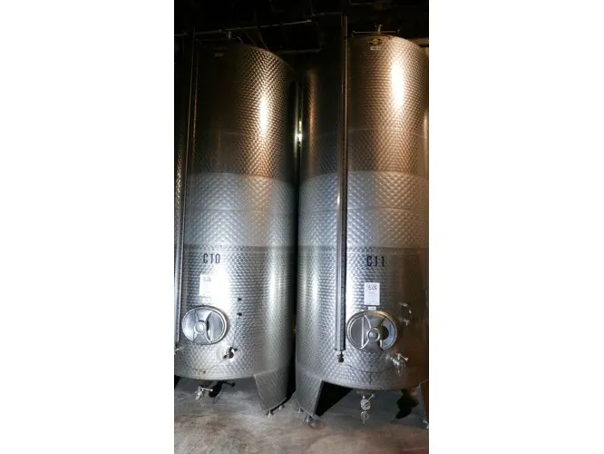 7.200 Liter SPEIDEL  Lagertank/ Weintank mit Kühlmantel rund aus V2A
