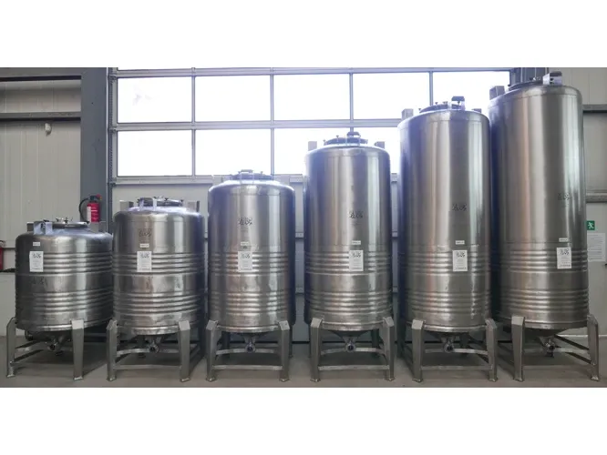 Storage Tank / Beer Tank/ Pressure Tank 1000 Liter in AISI 304 