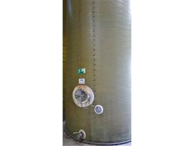 GFK Lagertank Inhalt 34.000 Liter rund stehend