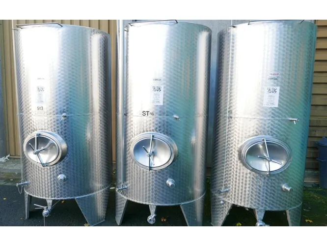 2.500 Litres Storage Tank, Wine Tank, round, vertical in V2A